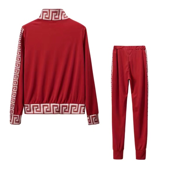 NWT GEOMETRIC PANT SET - Picture 2 of 4